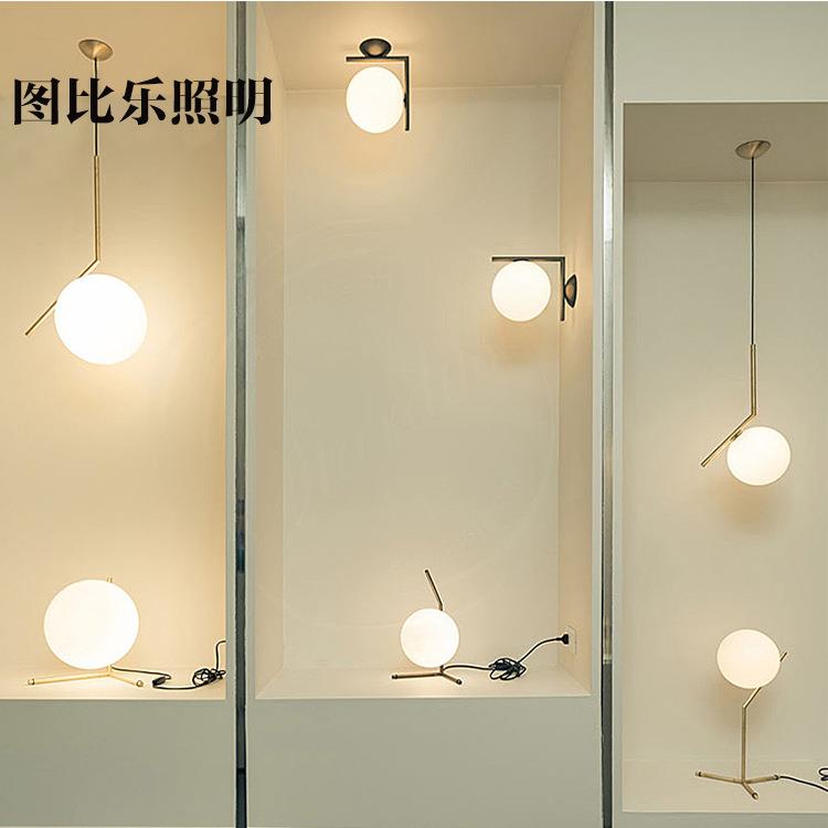 现代北欧装饰吊灯时尚简约餐厅客厅卧室服装店奶白玻璃圆球吊灯