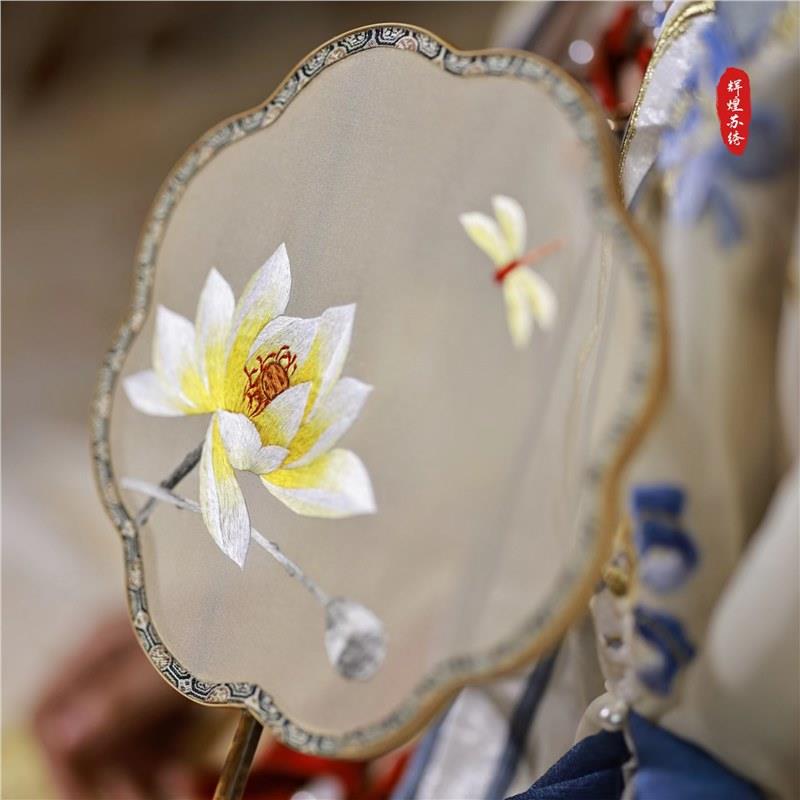 苏州刺绣纯手工团扇荷花双面绣古风苏绣女汉服宫廷扇跳舞扇湘妃竹