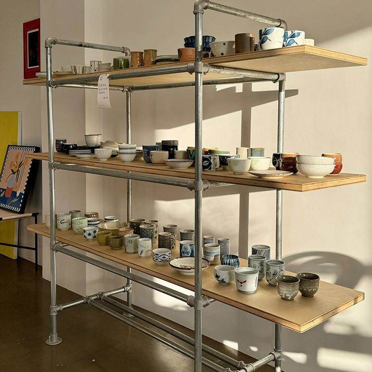 复古书架收纳架精品展示架落地陈列架子美式铁艺海洋板货架置物架