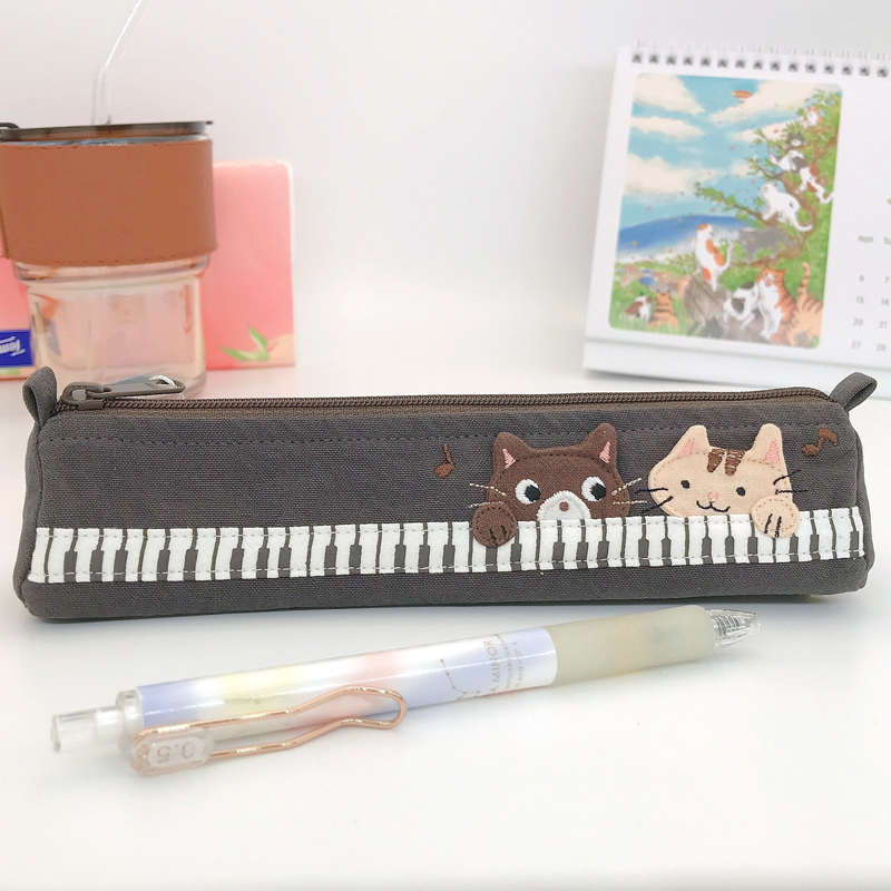 卡拉猫 创意春季日系简单圆形可爱钢琴ins少女猫咪帆布学生笔袋