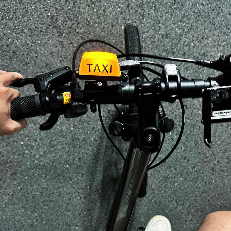 taxi摩的自行车灯山地公路车夜间骑行警示信号灯电动车装饰小配件
