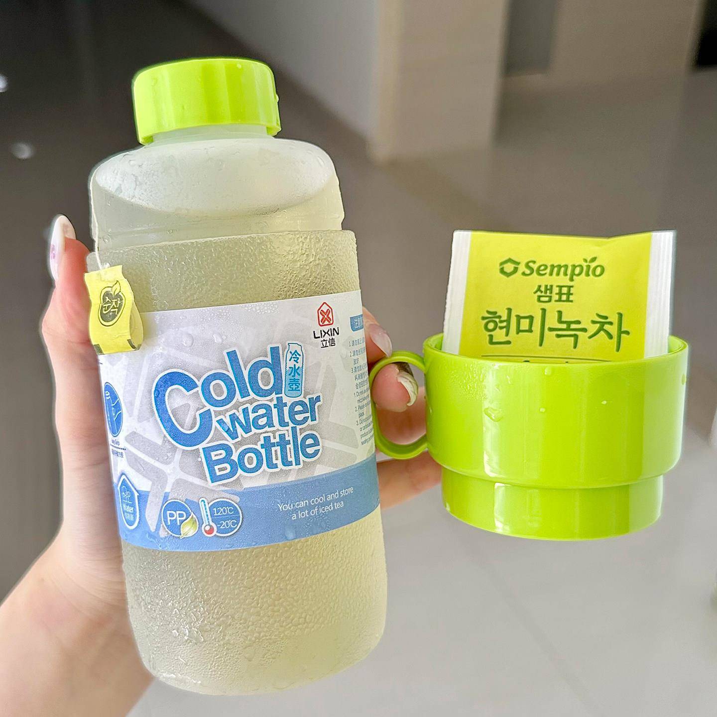 春夏便携冷水杯家用大容量食品级耐高低温凉水壶冷萃冷泡茶随手杯
