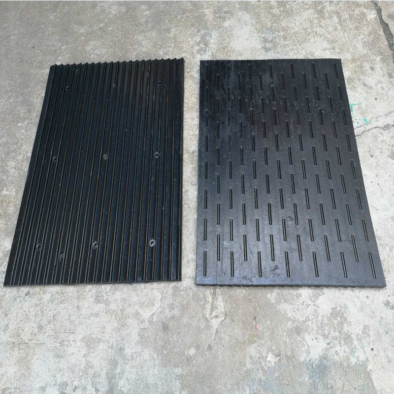 坡道橡胶防减震地下减噪停车场板坡道板垫度实心噪板交通设施下坡
