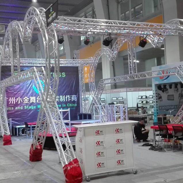广州厂家自产自销铝桁架 户内外活动展会圆形爱心异形桁架