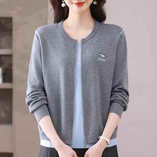 炼 女拉炼 羊绒开 衫 洋派减龄 年轻妈妈装 外套春秋装 假两件针织衫
