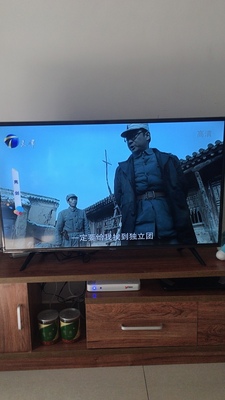 电视创维40X6和海信HZ40E35D哪个好，差别大不大？