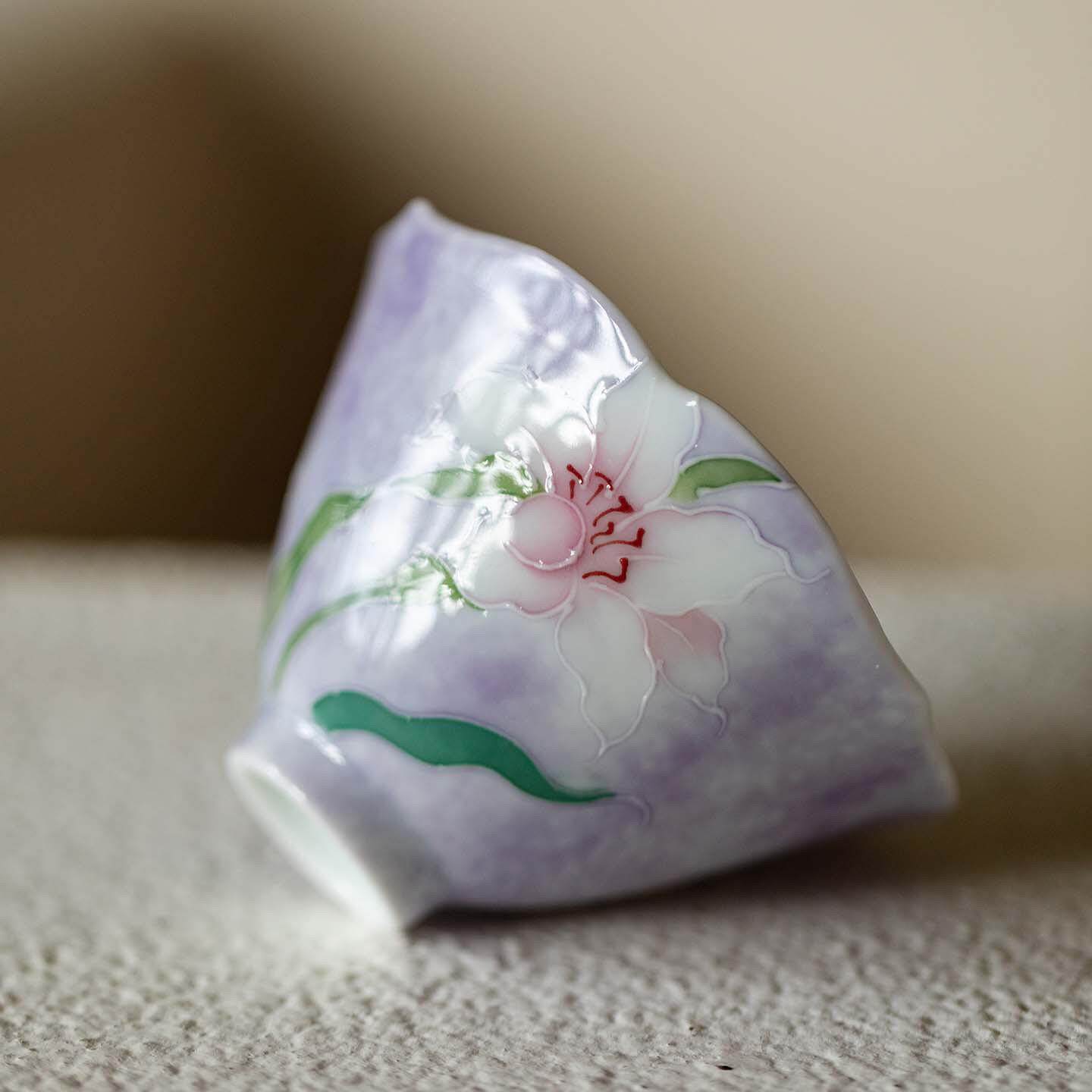 入野归松有田烧粉彩百合花口茶杯景德镇新中式主人杯女士专用茶杯