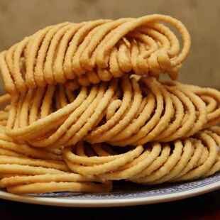 新疆馓子热合买提新疆馓子手工制作新疆美食