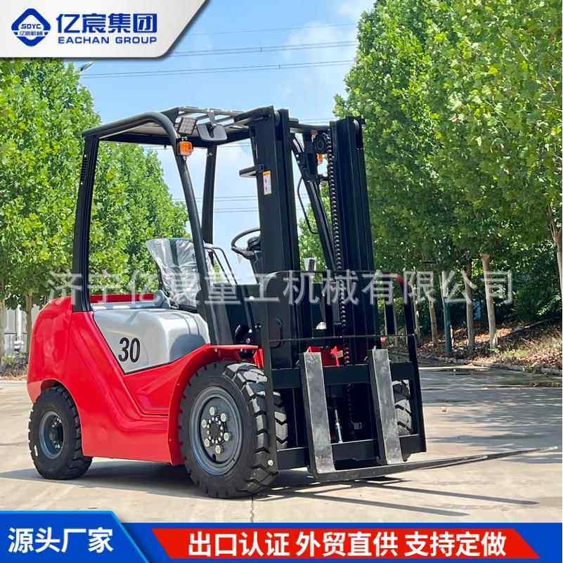 四驱柴油叉车3.5吨5吨仓库液压升降叉车全地形橡胶轮胎柴油叉车