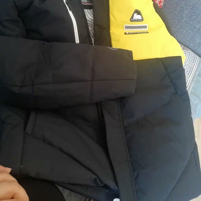 2019秋冬商场新款眼镜连帽保暖棉服怎么样？不要单看众测表面？