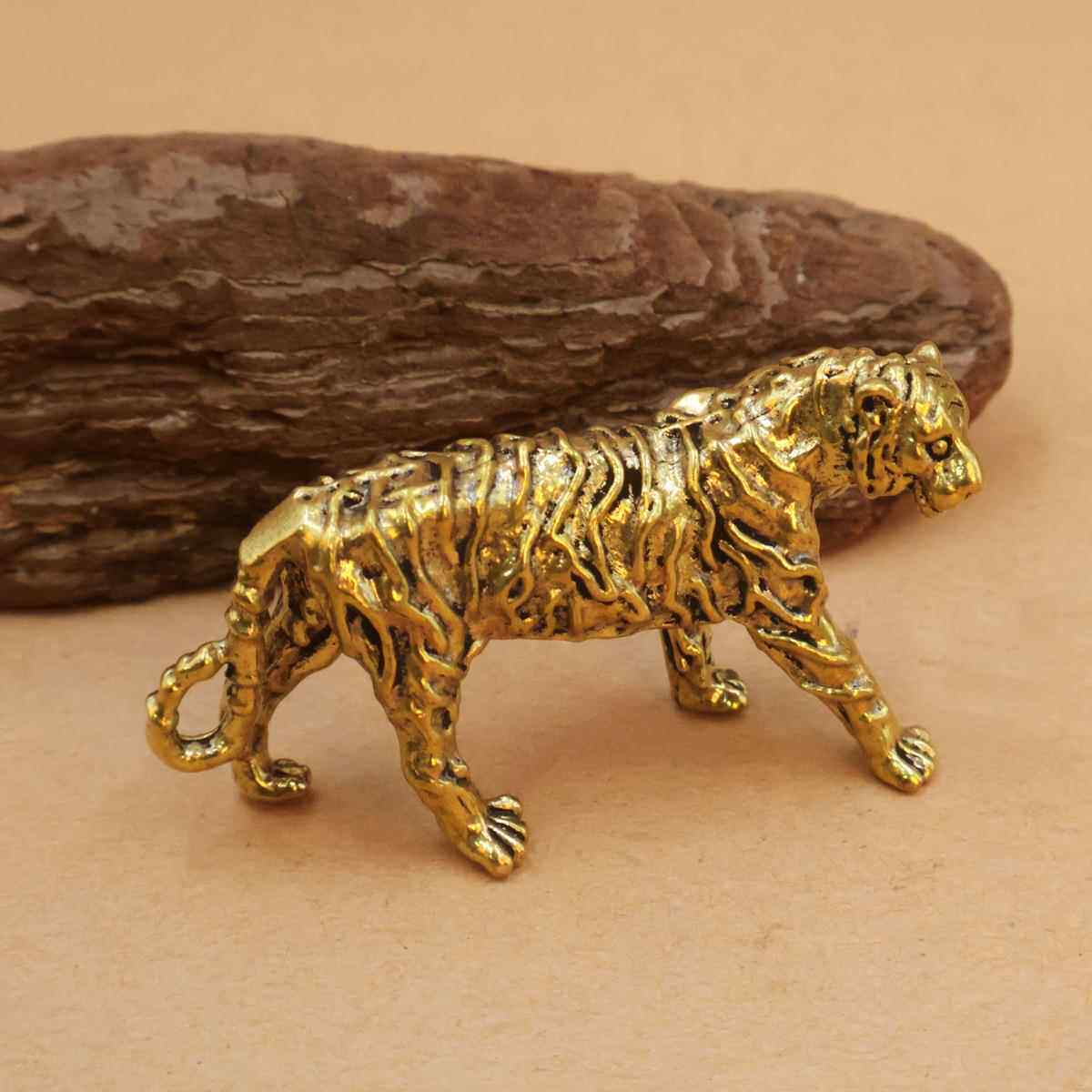 黄铜实心生肖老虎文镇书桌摆件仿古微雕古铜茶宠手把件工艺品