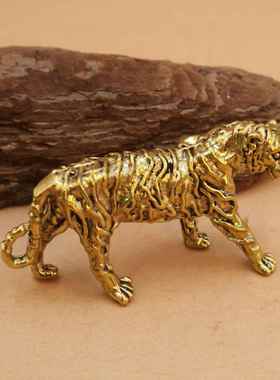 黄铜实心生肖老虎文镇书桌摆件仿古微雕古铜茶宠手把件工艺品