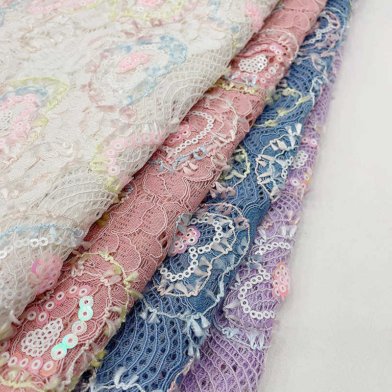 彩色绳绣蕾丝珠片面料 爱心图案童装母女装服装布料 重工绣花蕾丝