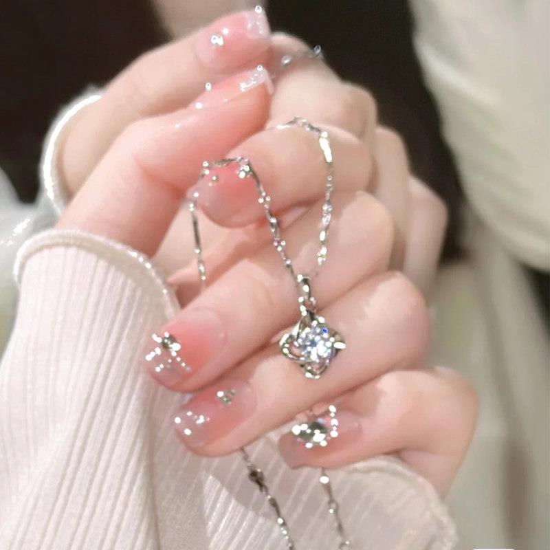 999纯银项炼四叶草颈炼 炼 女款足银新款锆石吊坠银饰送女生生日