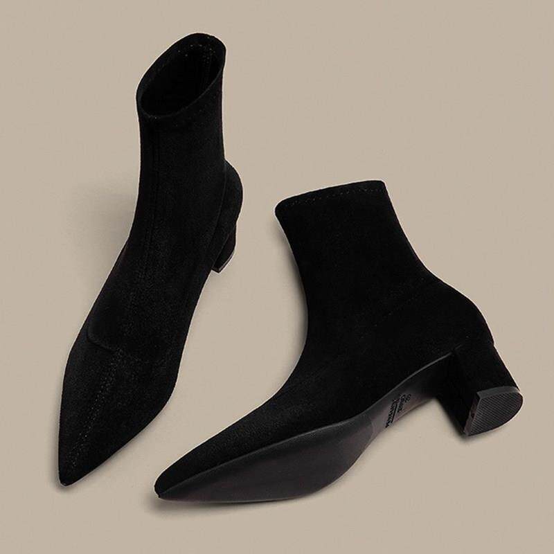 Cozyroom 粗跟黑色短靴女秋冬绒面短筒弹力袜靴尖头高跟瘦瘦单靴