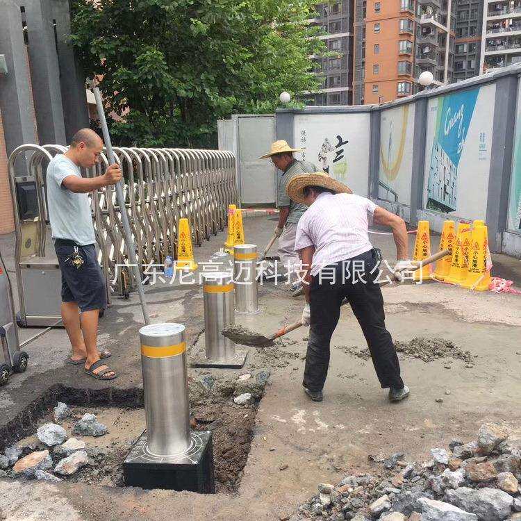 校区入口自动升降路桩成品不锈钢自动伸缩路障柱固定移动防撞护桩