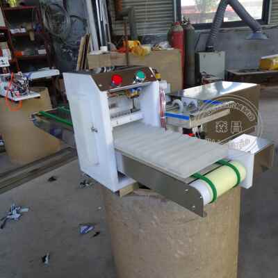 鸭肠穿串机 商用动全自面筋穿串机 器烧烤羊肉串串鱼机 穿鱿小型