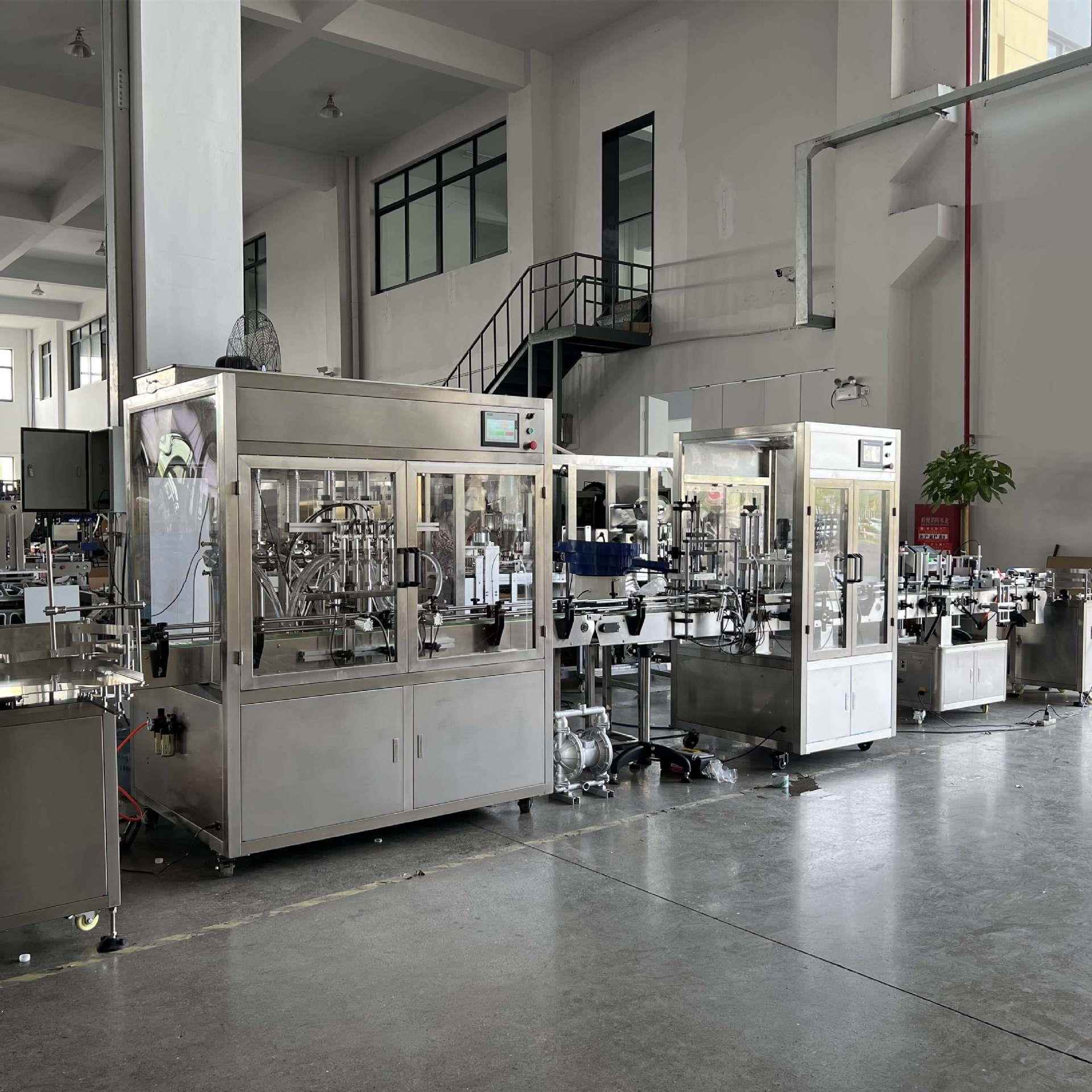 洗手液次氯酸消毒水喷雾瓶84消毒液灌装旋盖贴标机定制生产线