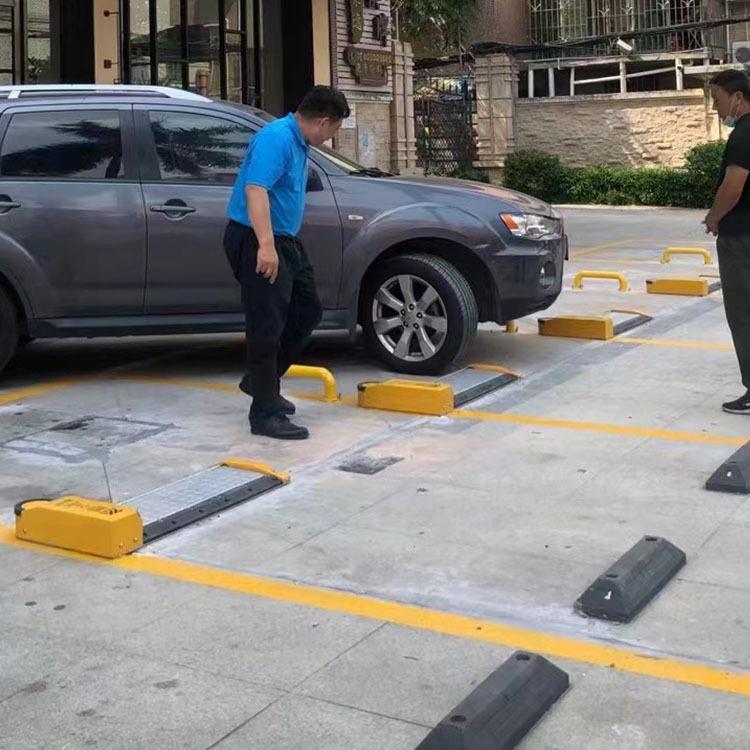 酒店停车场收费系统智能地锁智能平板车位锁厂家路边停车收费系