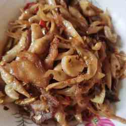 湖南宁乡特产湿白辣椒农家坛子菜卜扑辣椒腌盐辣椒湘菜饭店长沙。