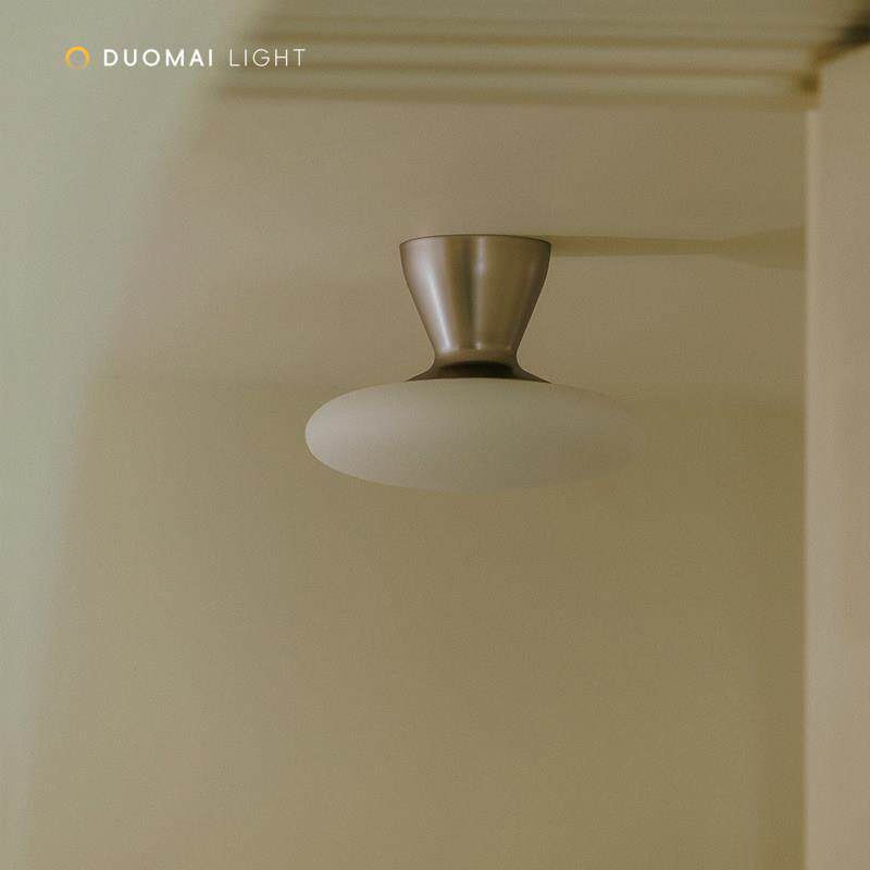 意式极简现代2025新款入户玄关走道吸顶灯衣帽间阳台厨房吸顶灯