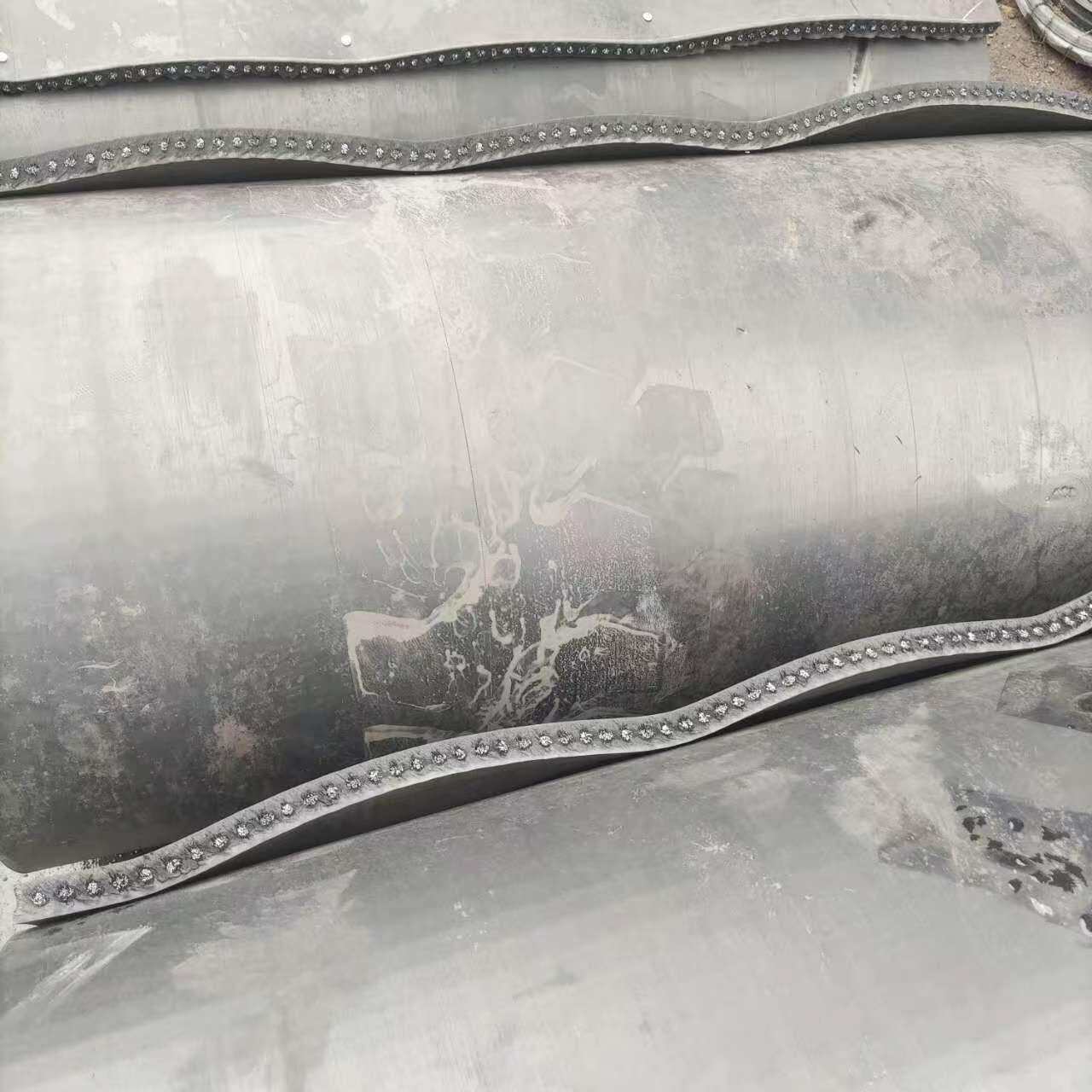 厂家供应铺地面的输送带 防滑耐用钢丝帆布橡胶地垫 旧传送带胶皮