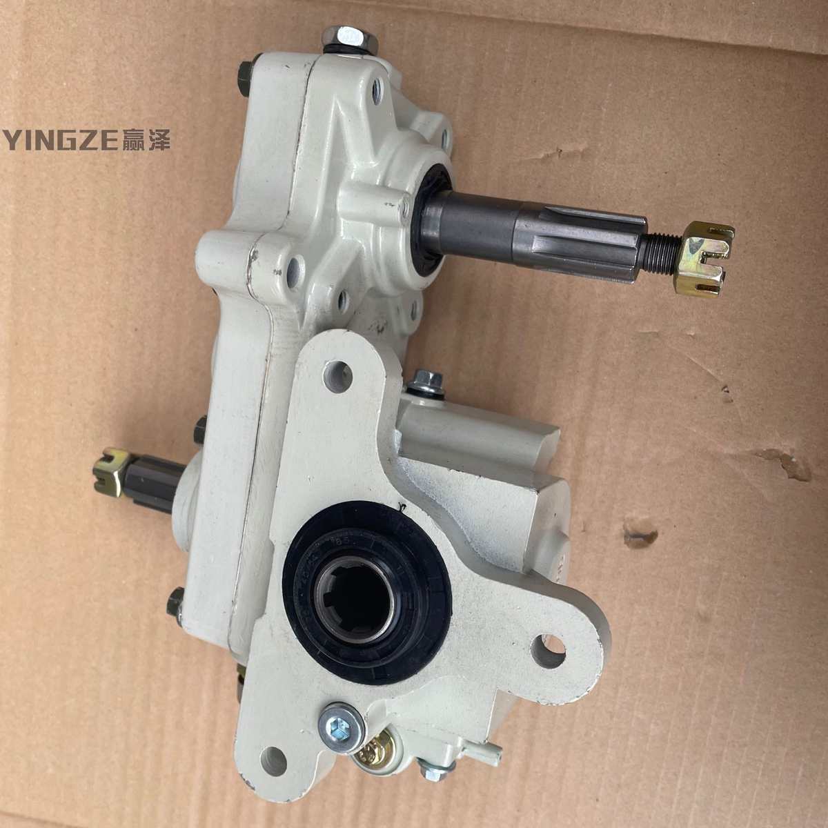 精品四轮四驱沙滩车卡丁车配件GY6发动机后桥倒挡器 分动箱
