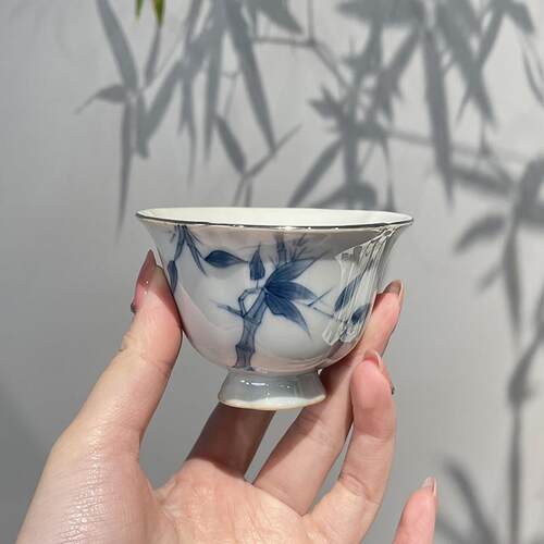 惊蛰手绘君子竹茶杯单杯陶瓷家用品茗杯盖碗茶壶复古喝茶杯主人杯