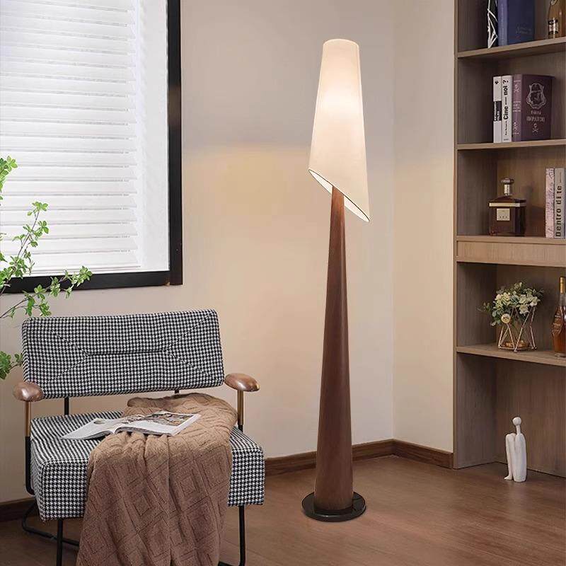 中古风客厅沙发旁落地灯卧室床头灯复古高级感氛围感立式装饰灯