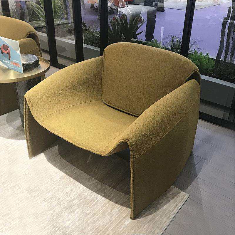 极简创意设计师单人沙发椅样板房别墅卧室客厅布/皮艺休闲椅实木