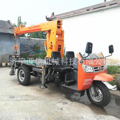 液压油电两用三轮3吨小吊机 农用三马子背树吊 拉棺下葬三轮吊车
