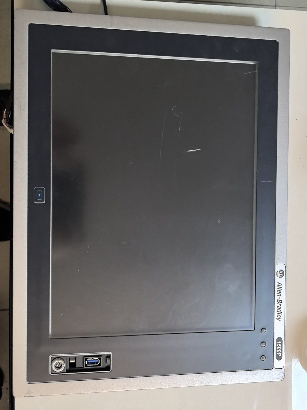 AB显示屏1500P功能完好实物，556F902001