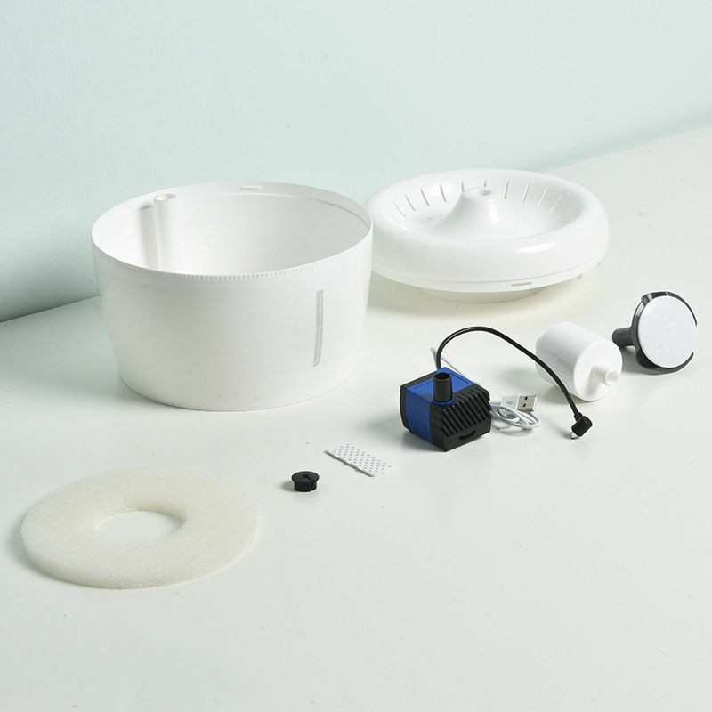 小壹猫咪饮水机自动循环静音流动喝水器泰迪猫咪宠物饮水器