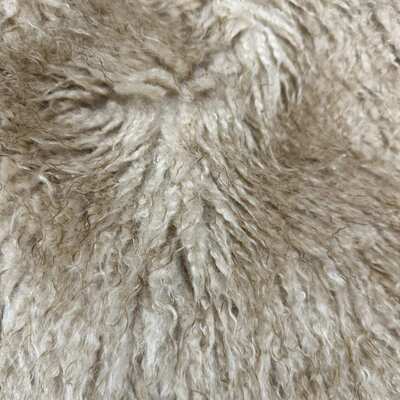 厂家现货高品质滩羊毛人造毛皮长毛绒布落水毛大弯毛染尖面料