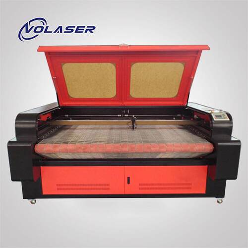 自动送料激光切割机1610布料切割机皮革切割机自动扫描切割机