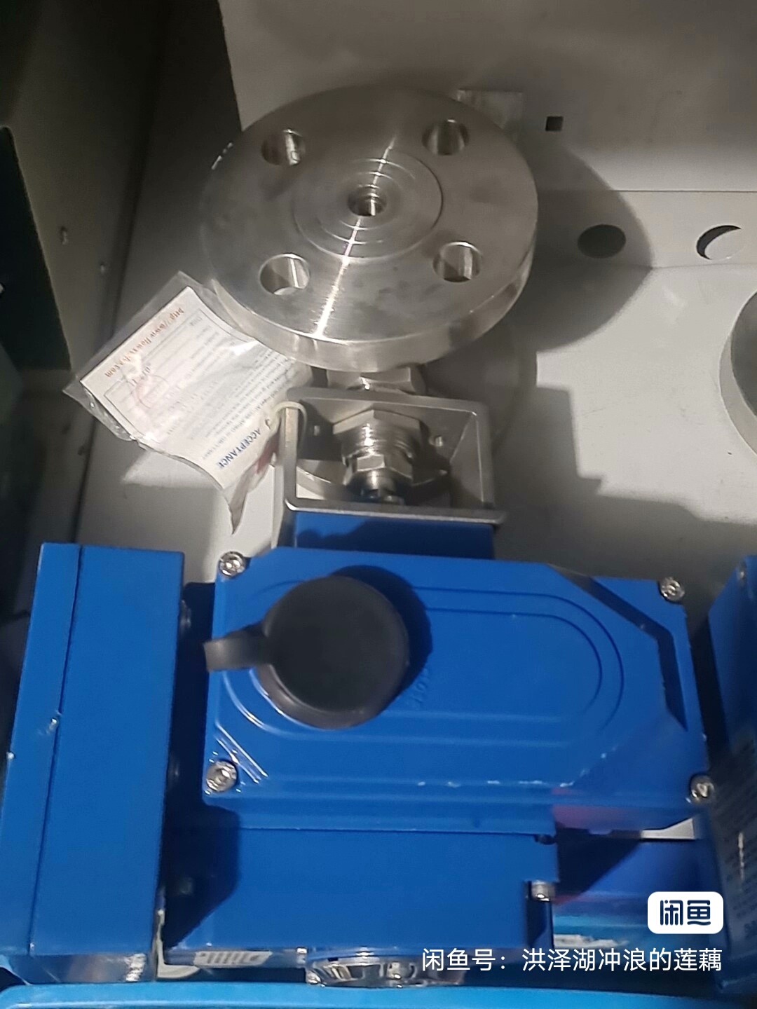 全新电动执行器，法兰接口DN15，工程余货两台，无包装，标价