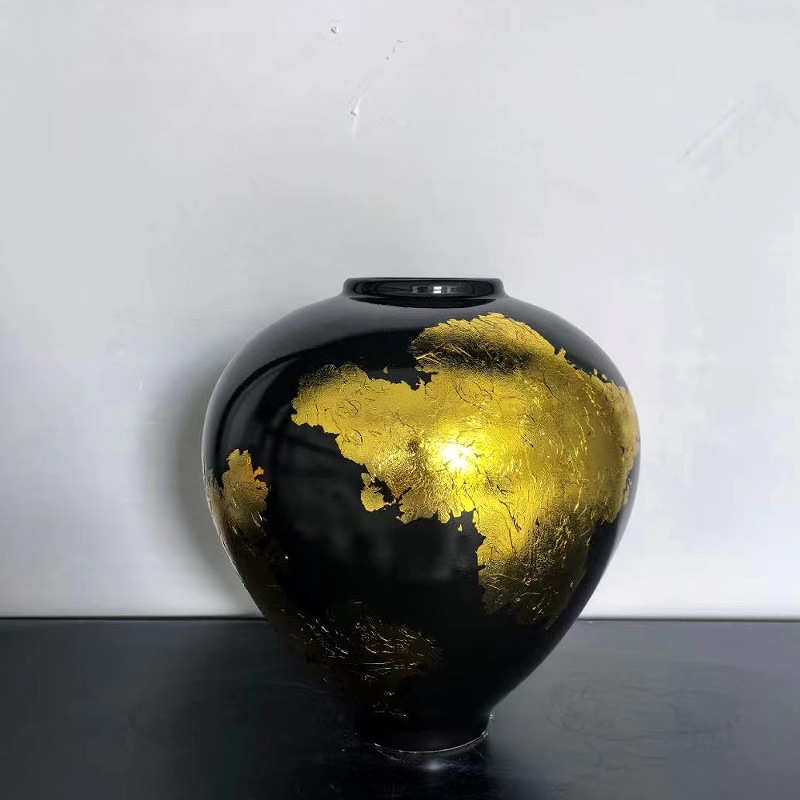 现代简约创意黑白棋格陶瓷花瓶样板间售楼处手绘陶罐花器软装饰品