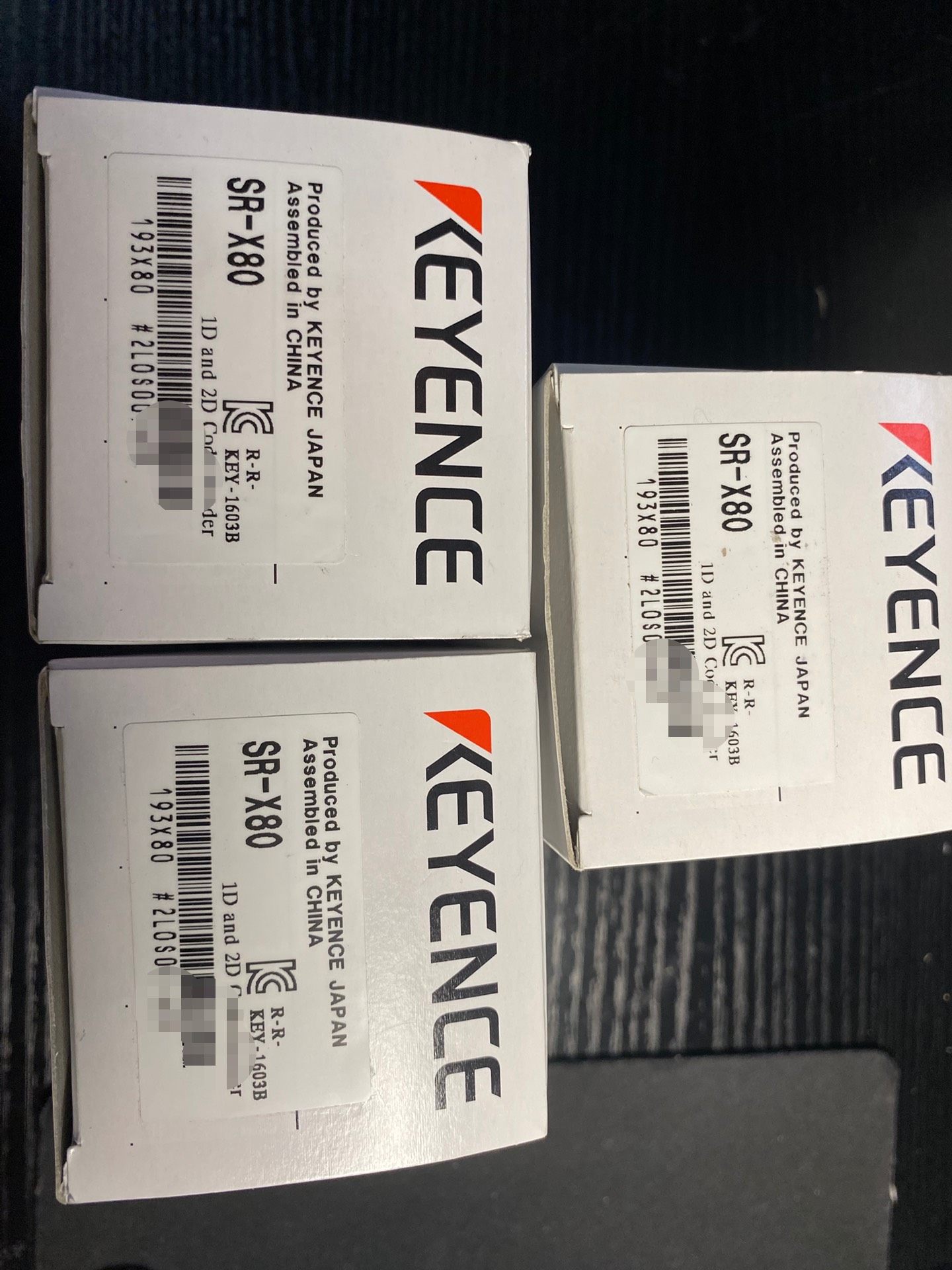 基恩士SR-X80，全新正品码盒一致。