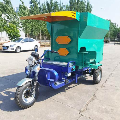 电动3立方撒料车养殖场喂料车源头厂家牛羊自动撒料车