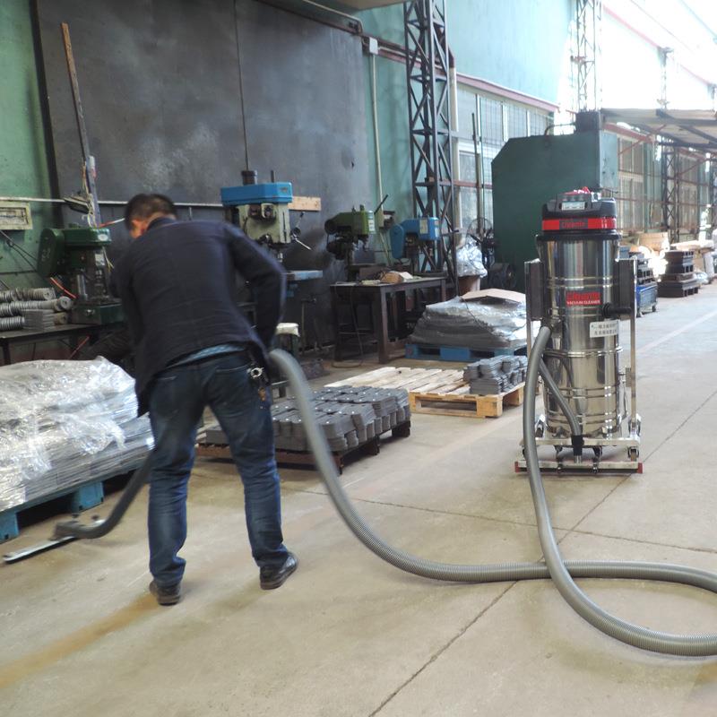 3600W工厂车间粉尘吸尘吸水吸油吸铁屑铁渣粉末工业吸尘器100L