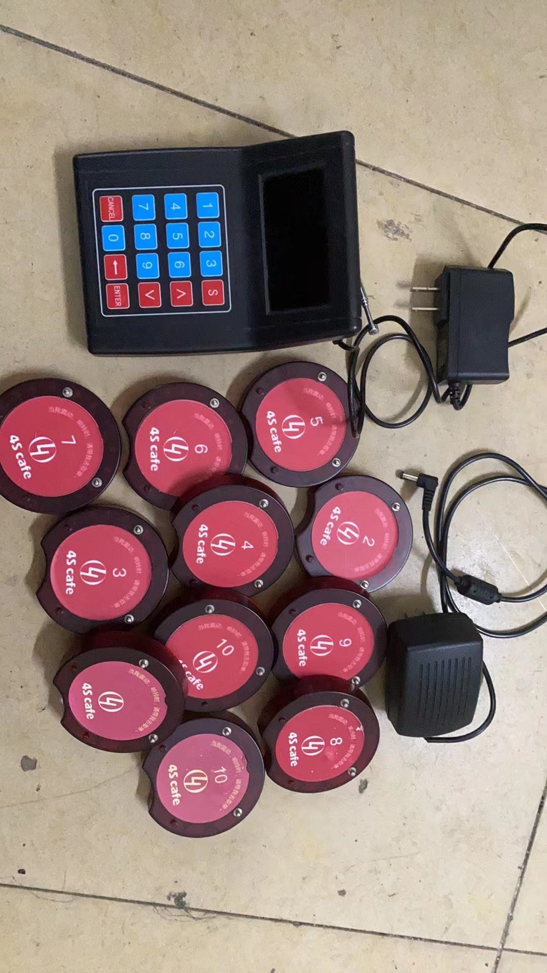 无线呼叫器  SU-668 正常通电 成色如图