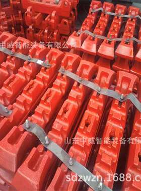 SZ6G4综采刮板输送机锻ZW-556造牛刮板角产地货源657S-06型锻造刮