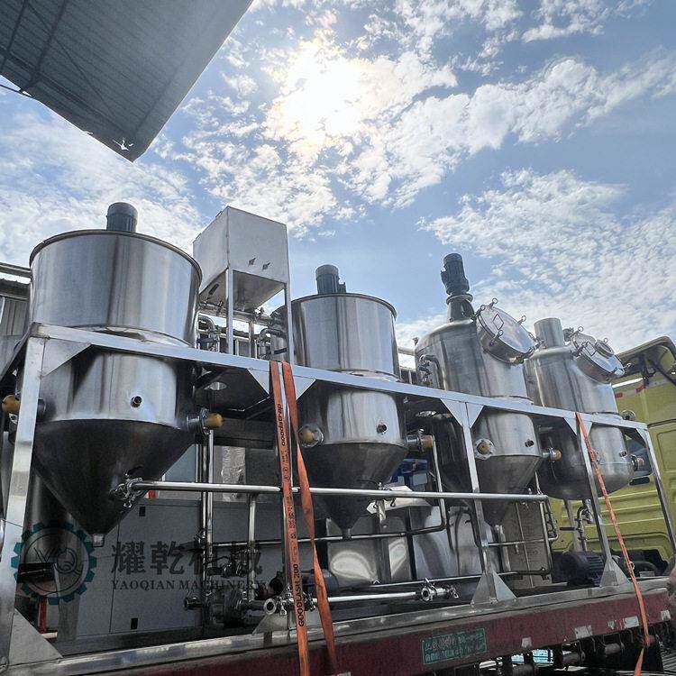 食用油脱磷脱酸脱色设备 QC标准油精炼机组 新疆多油料压榨精炼机