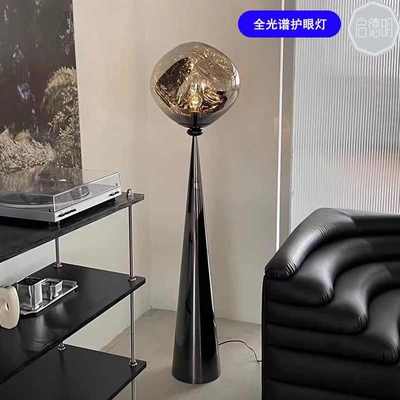 轻奢熔岩灯落地灯客厅氛围卧室复古台灯艺术灯书房立式边装饰意式