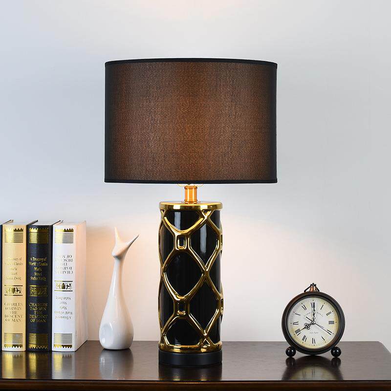 黑色轻奢简约现代陶瓷客厅台灯卧室床头酒店样板房灯具设计师风格