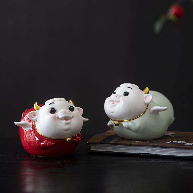 创意陶瓷生肖小飞牛摆件桌面装饰车载卡通吉祥物工艺品