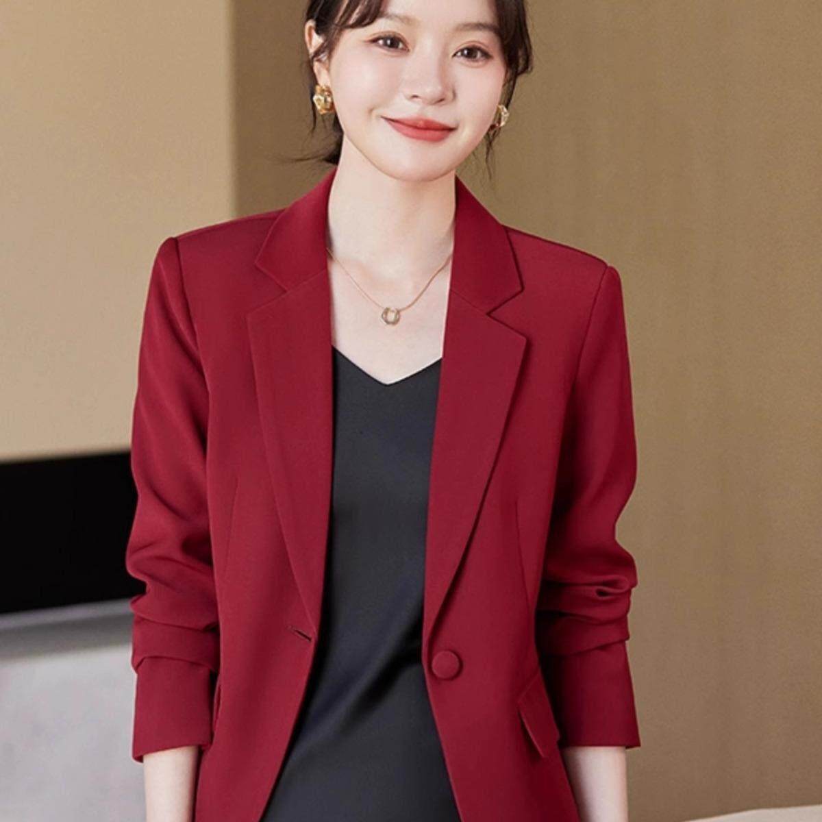 酒红色小西装外套女2026春秋新款修身气质小个子上衣休闲时尚西服