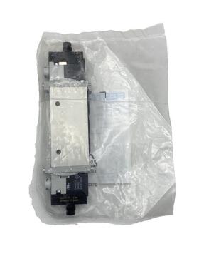 FESTO费斯托电磁阀VUVG-L14-M52-AT-G18-1H2L-W2  564212两位五通