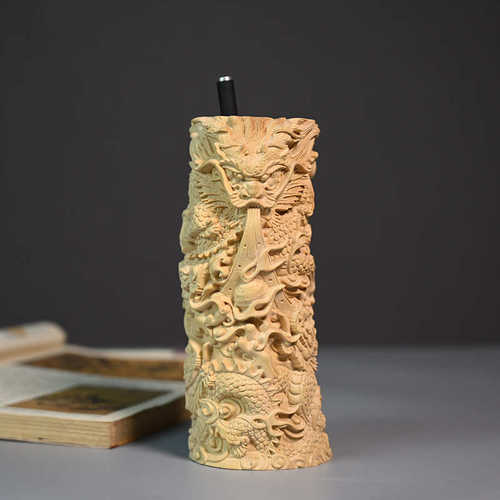 小叶黄杨木雕刻龙笔筒办公文房用品实木中式家居雕刻工艺品摆件