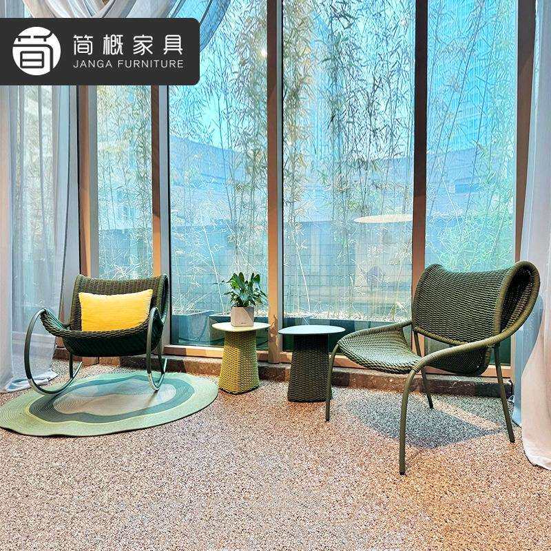 别墅阳台休闲摇椅藤编户外咖啡厅奶茶店藤椅茶几组合防水防晒摇椅